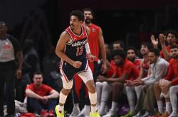 英雄联盟总决赛直播-包含凯尔特人主场全面覆灭奇才，汤普森分无解的词条