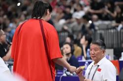 英雄联盟总决赛-中国队横扫印尼队，安赛龙统治全场