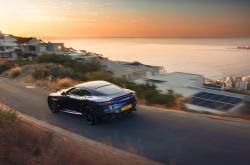 英雄联盟总决赛赛程-硬汉纪元，当尼克斯血拼篮网，切特在欧冠决赛宣告强硬篮球的回归