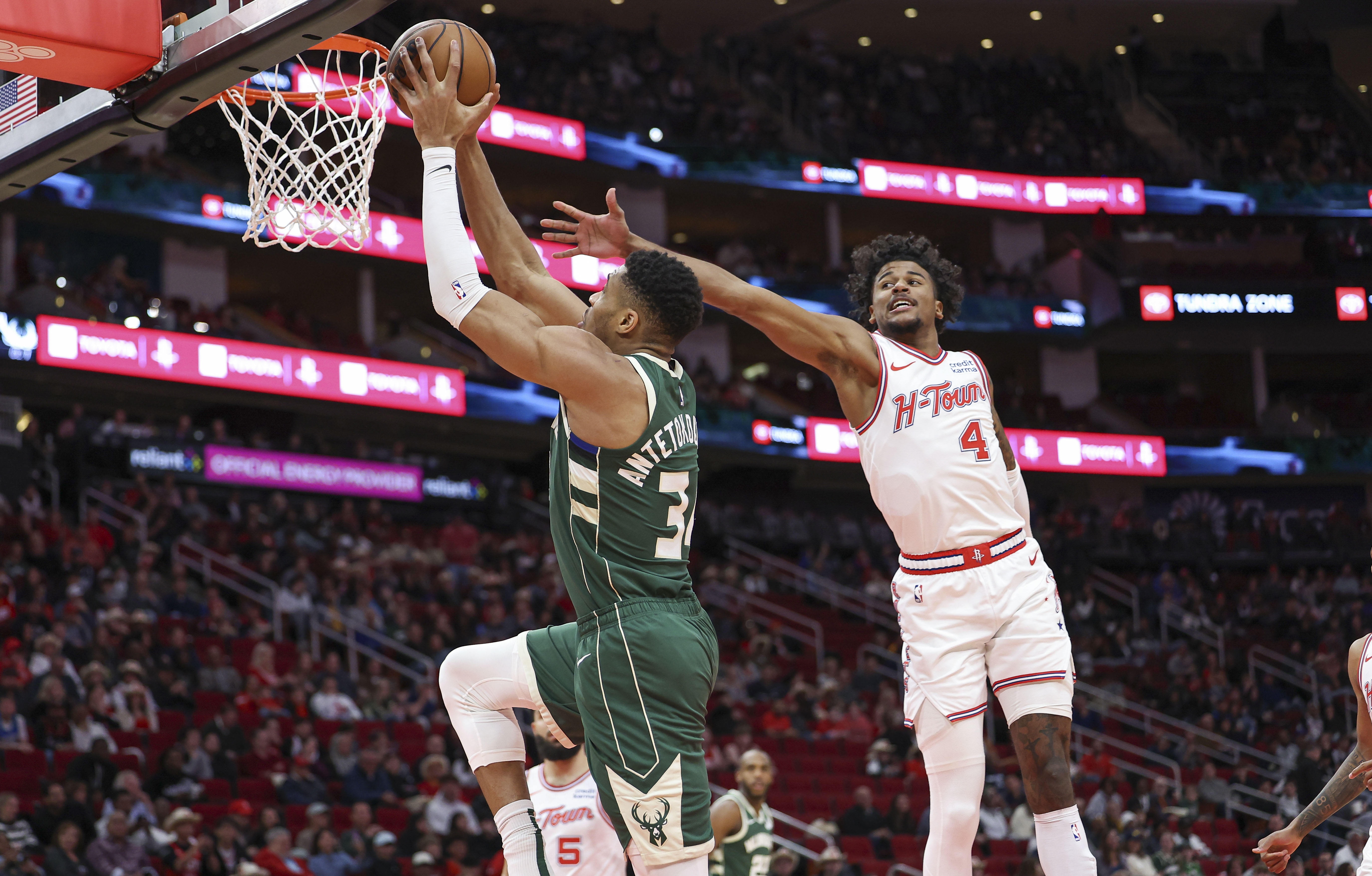 火箭控卫西亚卡姆成为球队得分王