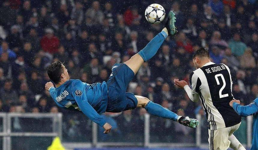 球员技术精湛,创造进球奇迹 球员技术精湛,创造进球奇迹