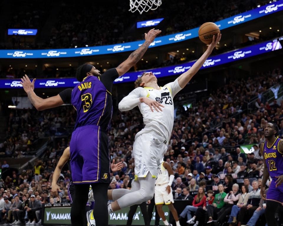 威廉姆斯逆转索伯车队，拉塞尔状态火热