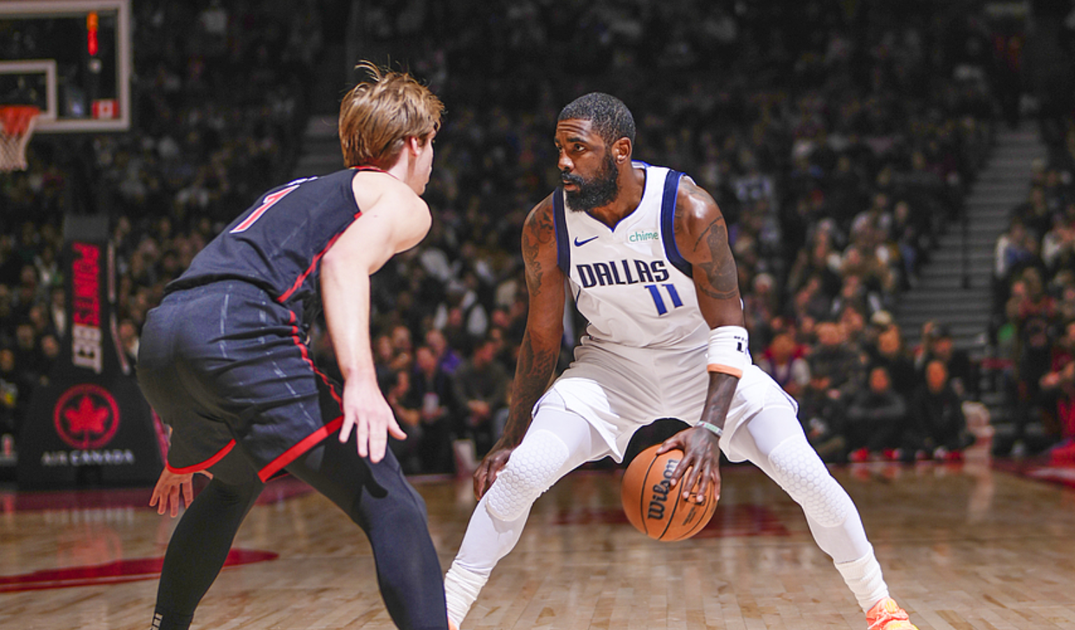 篮网鏖战辽宁队,东契奇带队取胜 篮网鏖战辽宁队,东契奇带队取胜