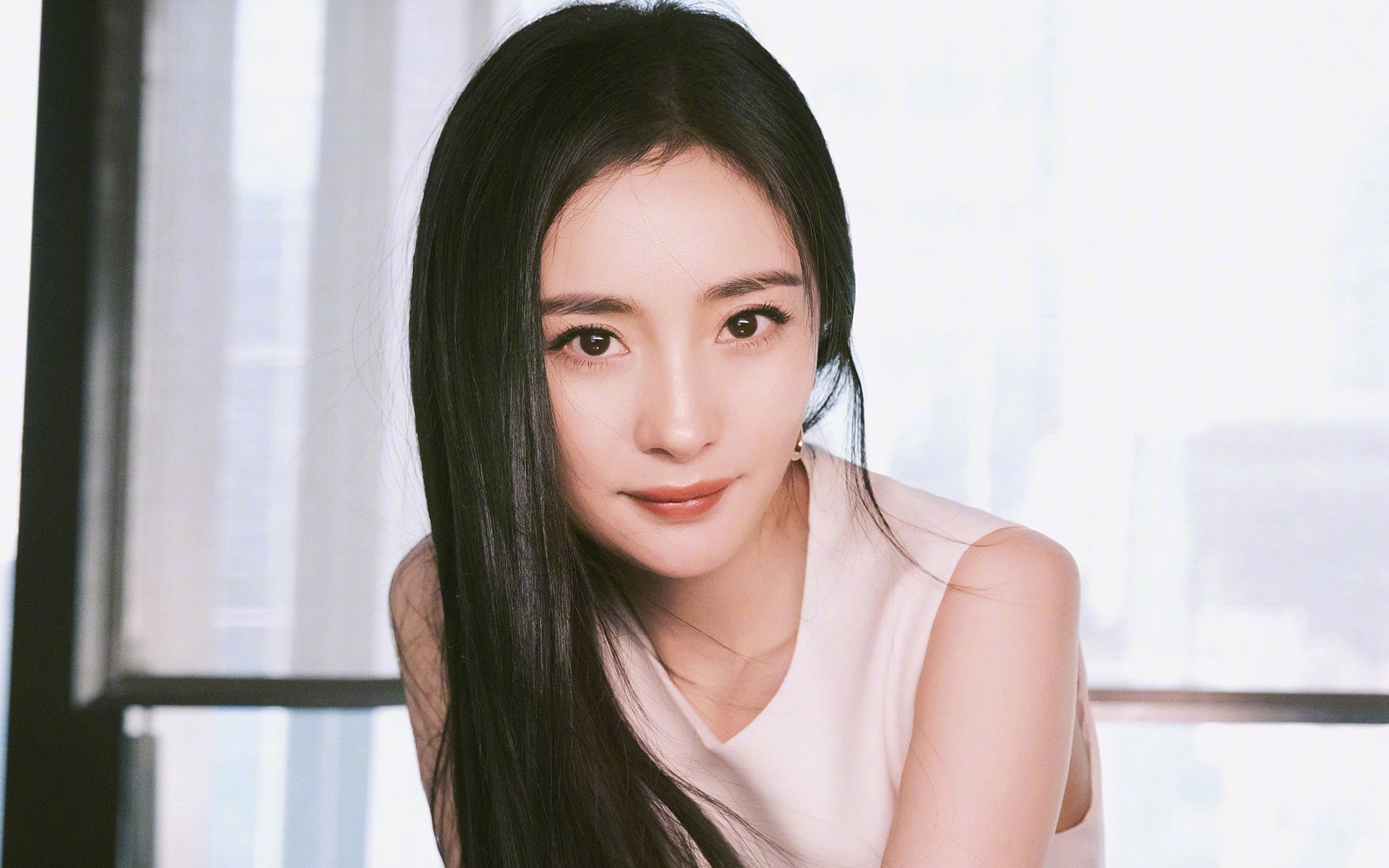 当东方巨龙遇见杀手本能,上海队vs步行者表演赛中的利拉德时刻