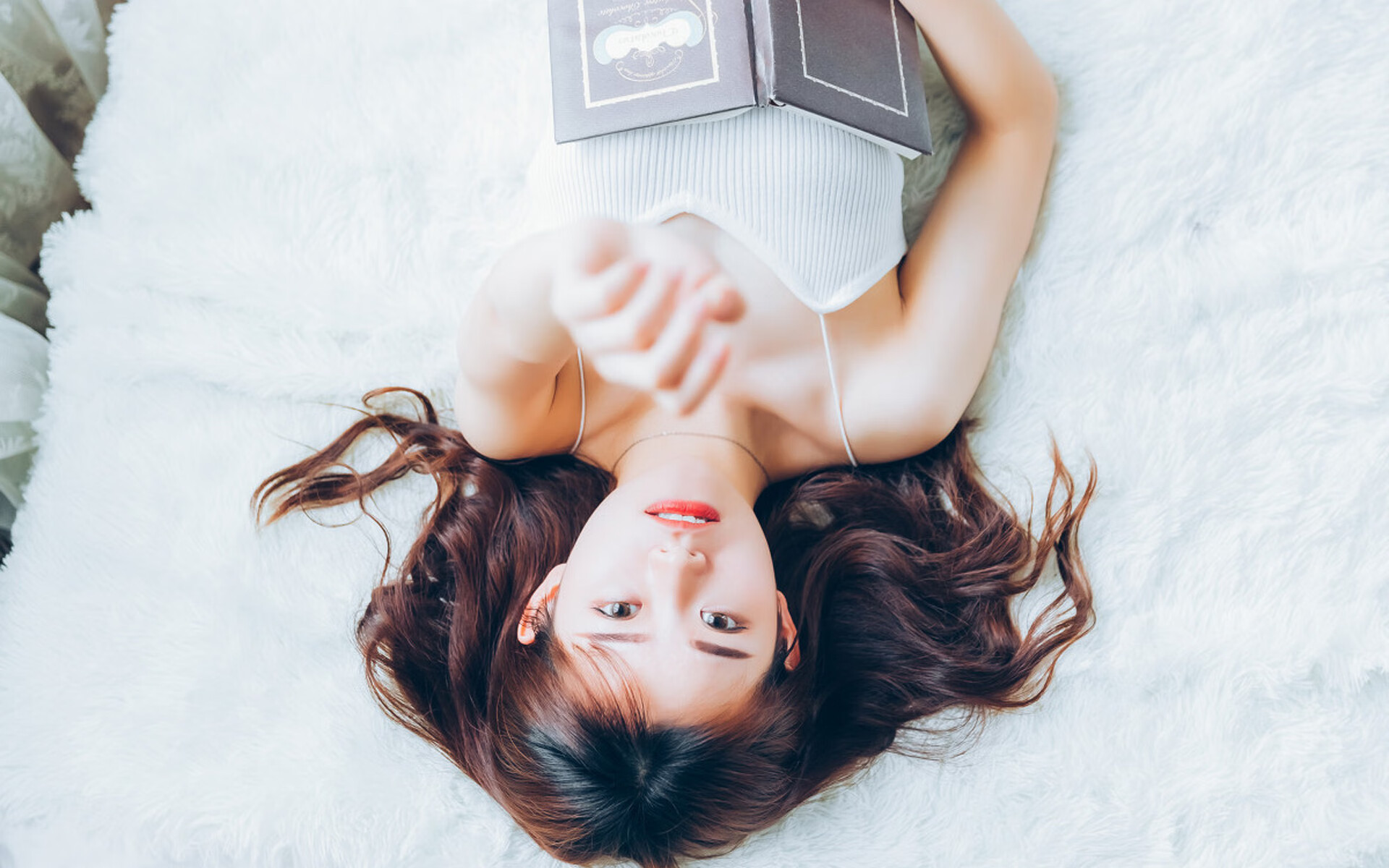 时空错位的传奇,约基奇客串奇才阵中,一记绝尘助攻轻取国王