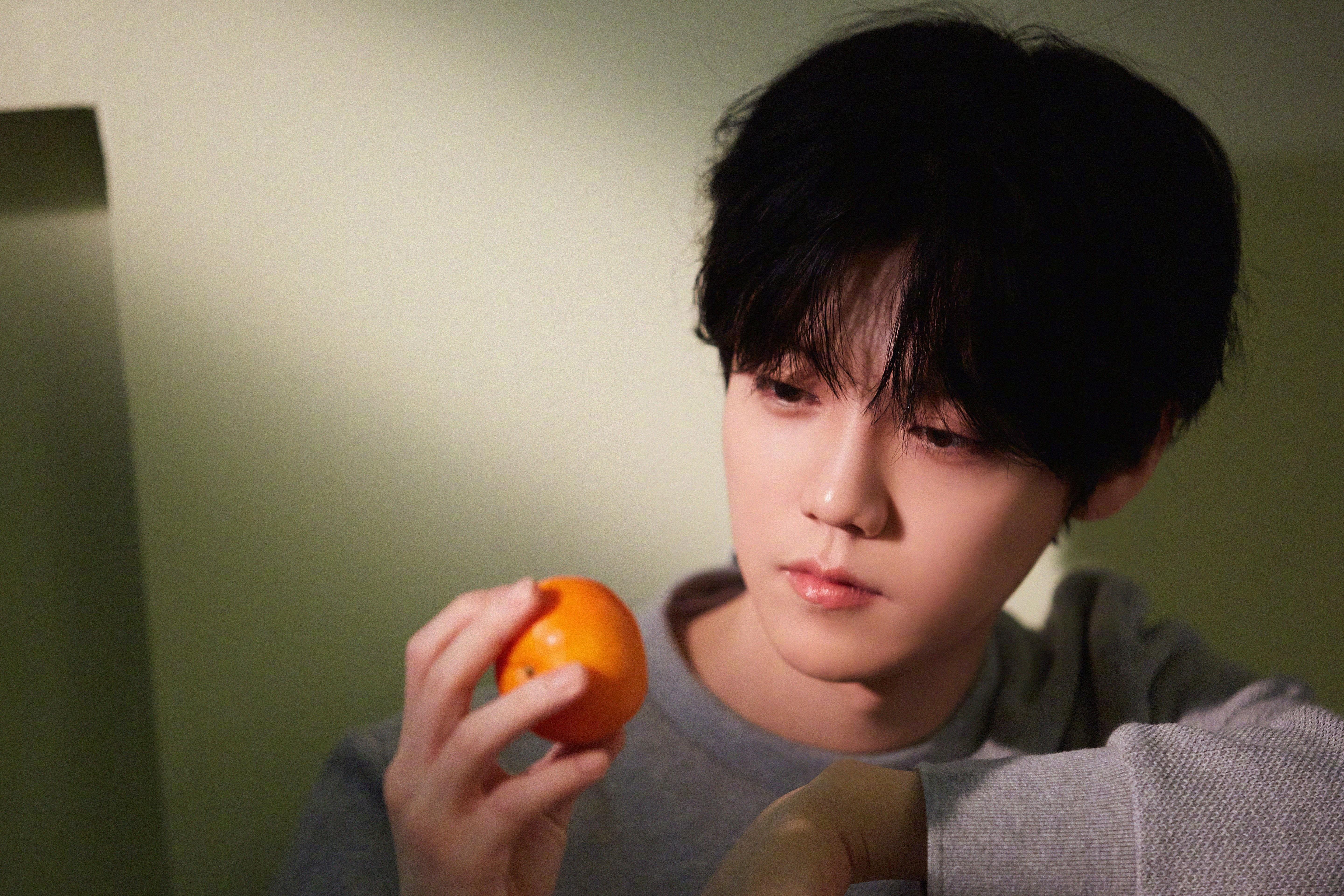 足球的日与夜，斯通斯铁血证明，袋鼠军加时绝境突围