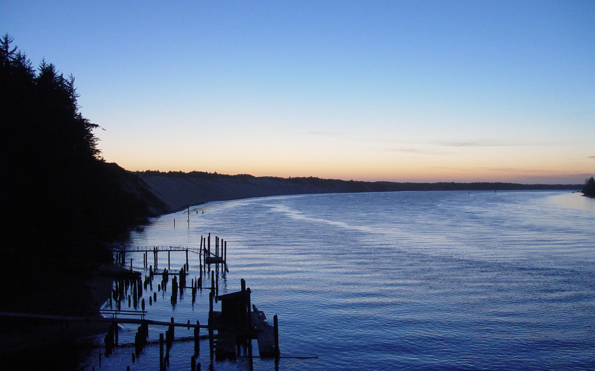 文班亚马半场锁胜局!勇士轻取北京,外媒,这已是两种篮球运动